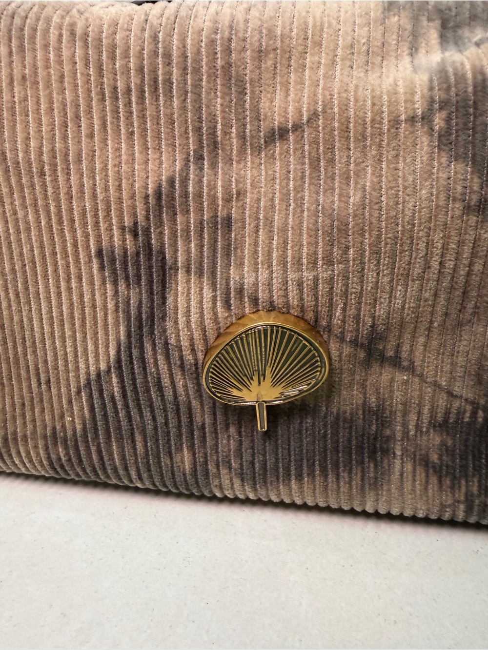 Corduroy Tie-Dye Shoulder Bag in Taupe by Unknown - Picture 3 of 7